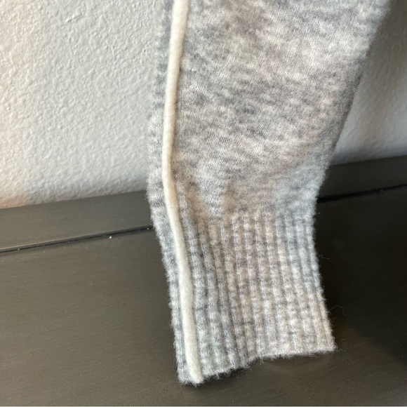 Athleta Transit Crew Sweater, NWOT - Picture 8 of 9